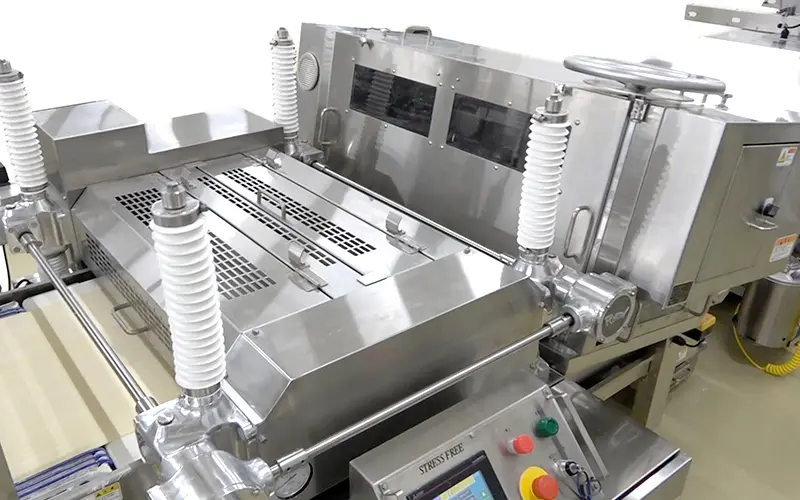 製パン機械 製パン機 | レオン自動機株式会社