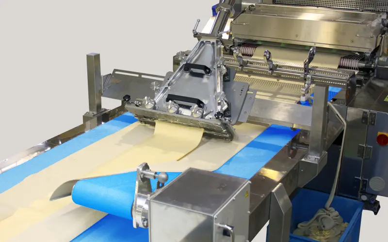 V4-ペストリーライン | レオン自動機株式会社